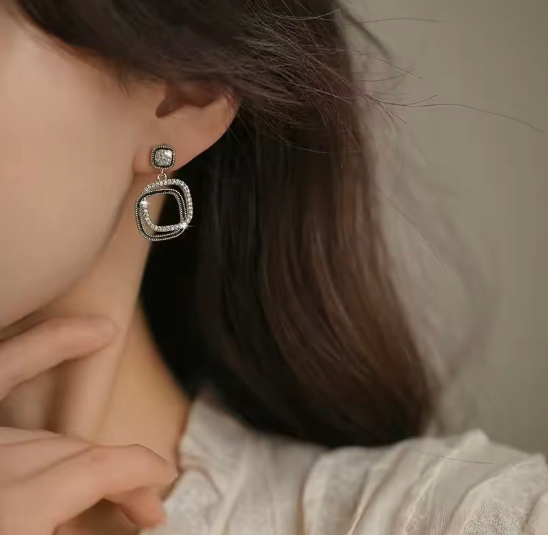 Silver Needle Square Crystal Stud Earrings, Versatile High End Stud Earrings, Ladies Personality Square Earrings Silver Needle Square Crystal Stud Earrings, Versatile High End Stud Earrings, Ladies Personality Square Earrings